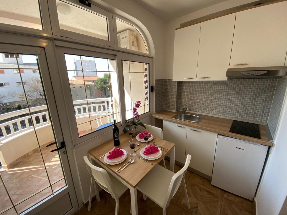 Apartments Kovac Makarska Exteriör bild