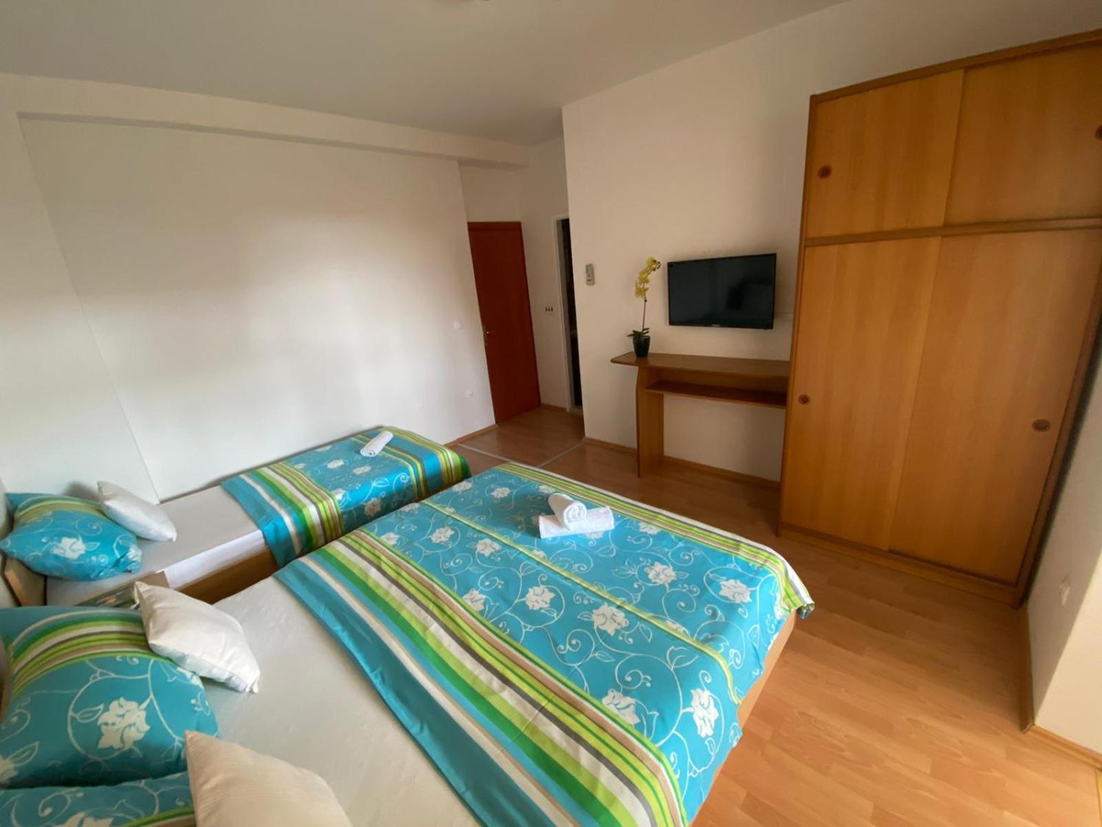 Apartments Kovac Makarska Rum bild