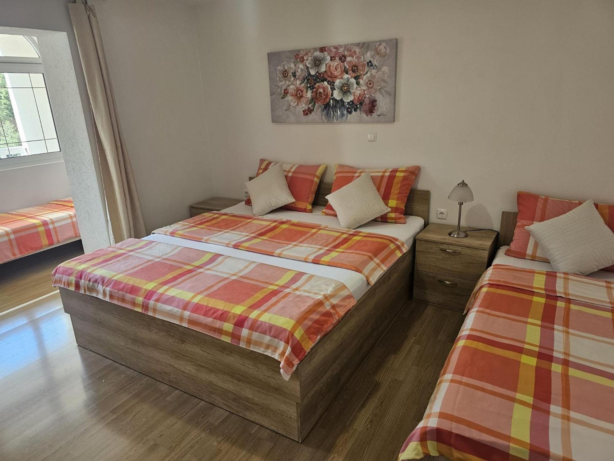 Apartments Kovac Makarska Rum bild
