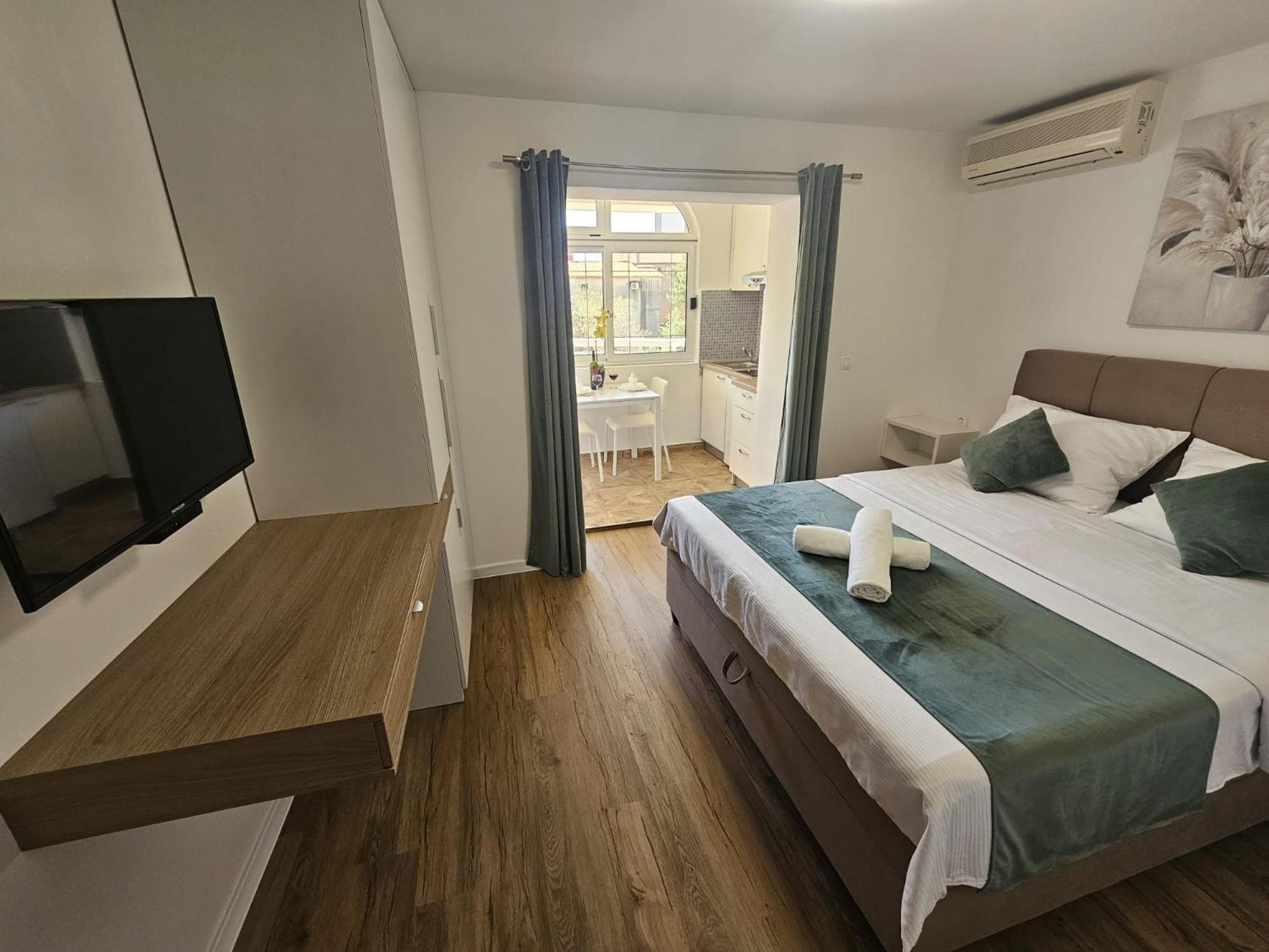 Apartments Kovac Makarska Rum bild