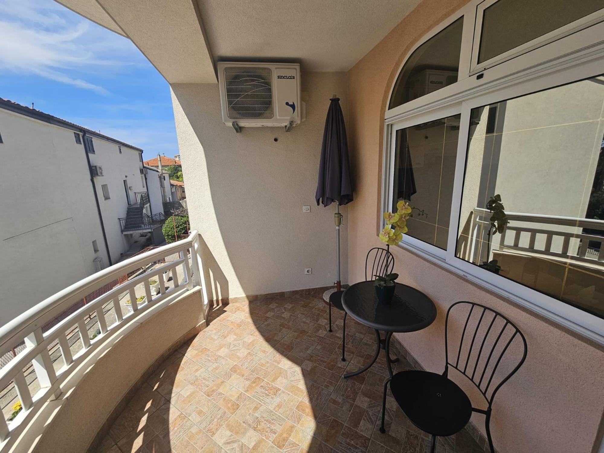 Apartments Kovac Makarska Rum bild